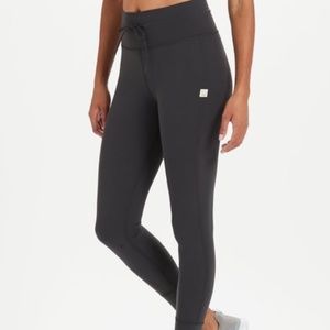 vuori daily legging gray charcoal gray S-M